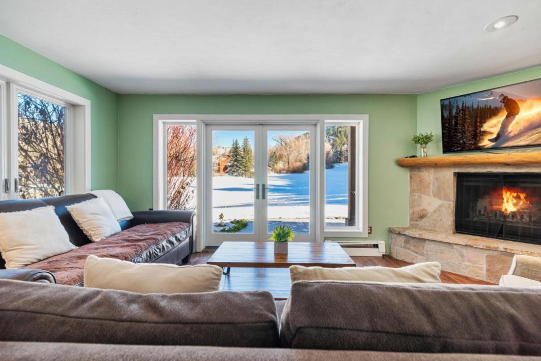 Photo of Livingroom in Eagle-Vail