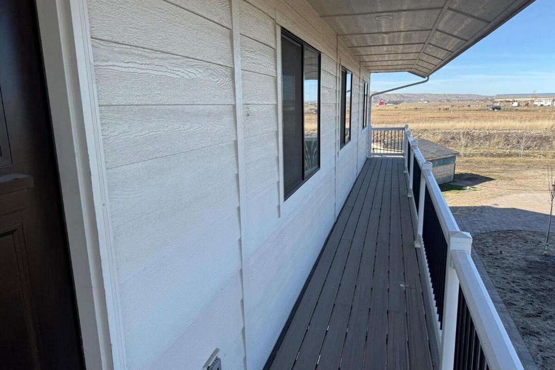 Photo of Patio Balcony in Gem County