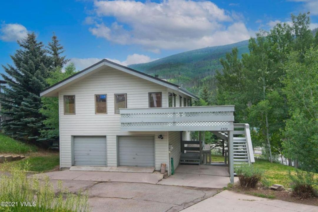 Photo of Others in Vail