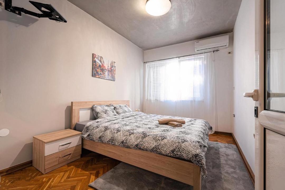 Photo of Bedroom in Downtown