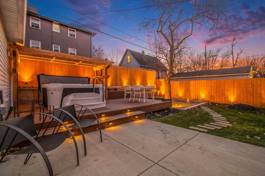 Photo of Others in Benson