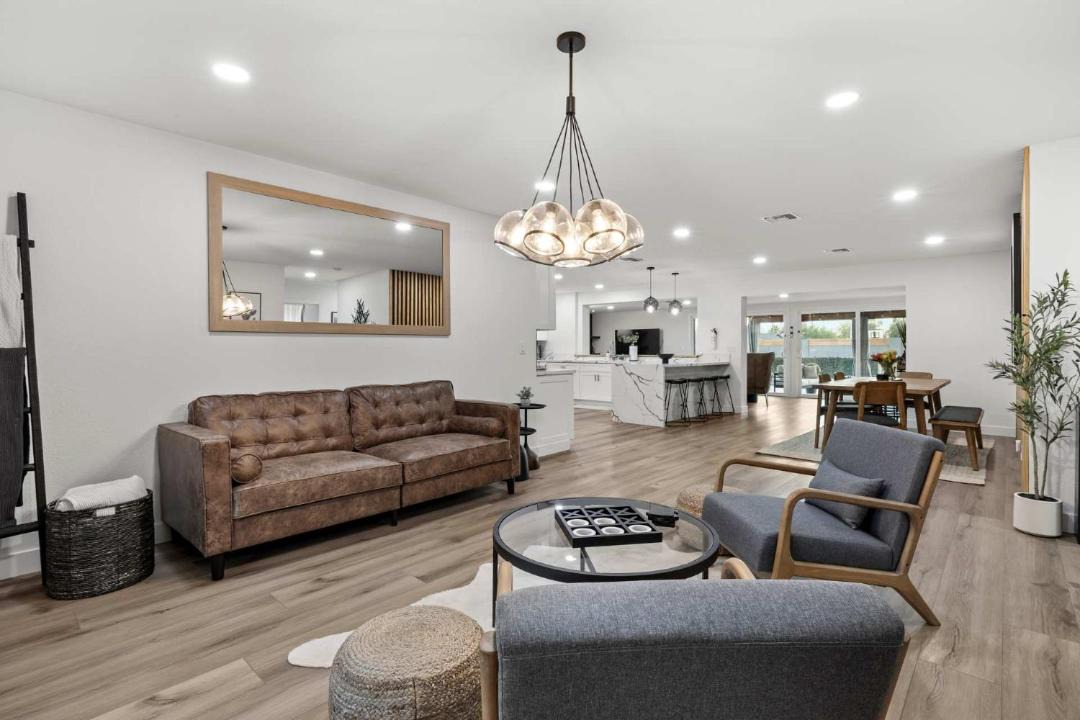 Photo of Livingroom in Pointe Scottsdale