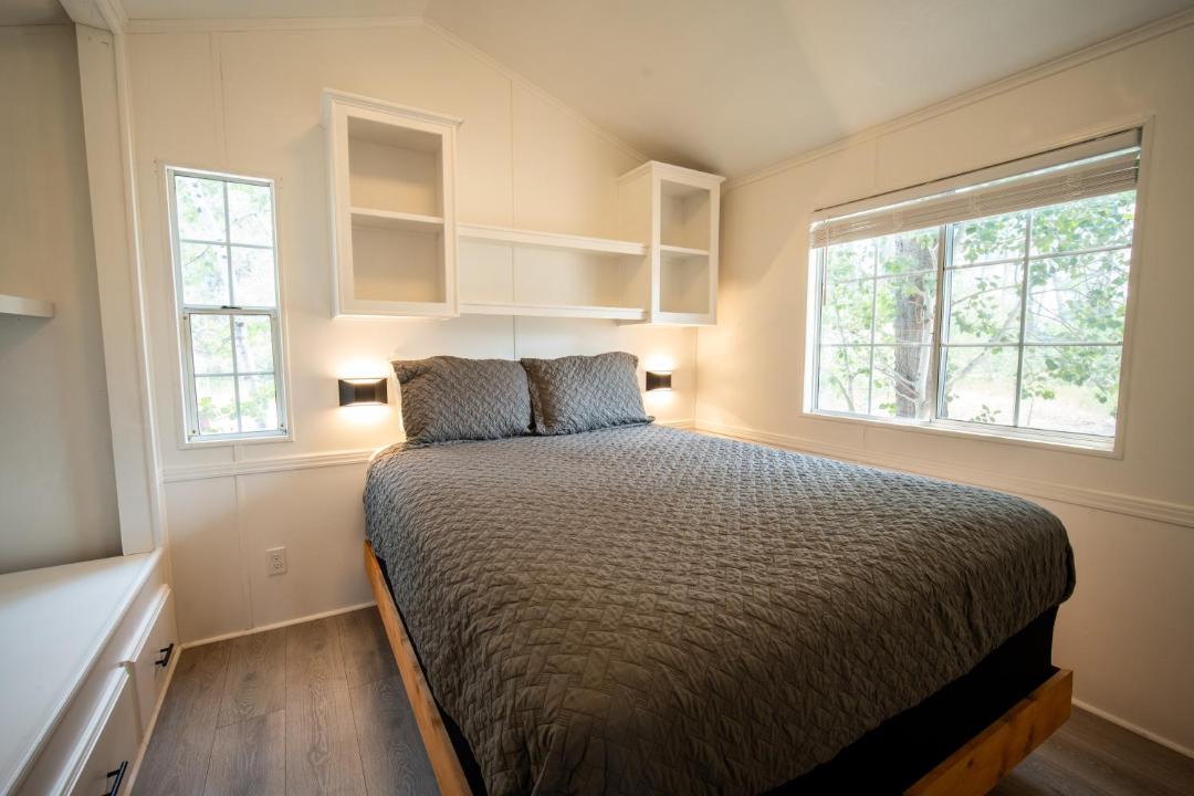 Photo of Bedroom in Cascade