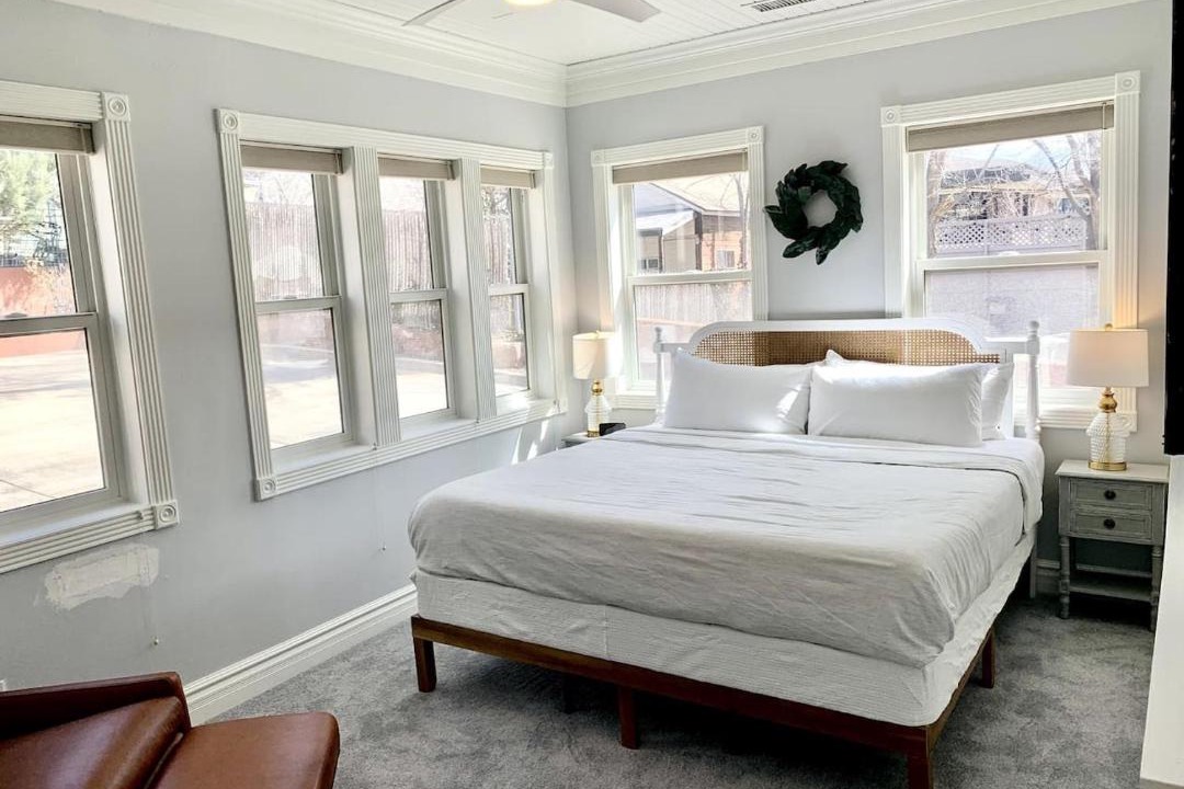 Photo of Bedroom in Nob Hill