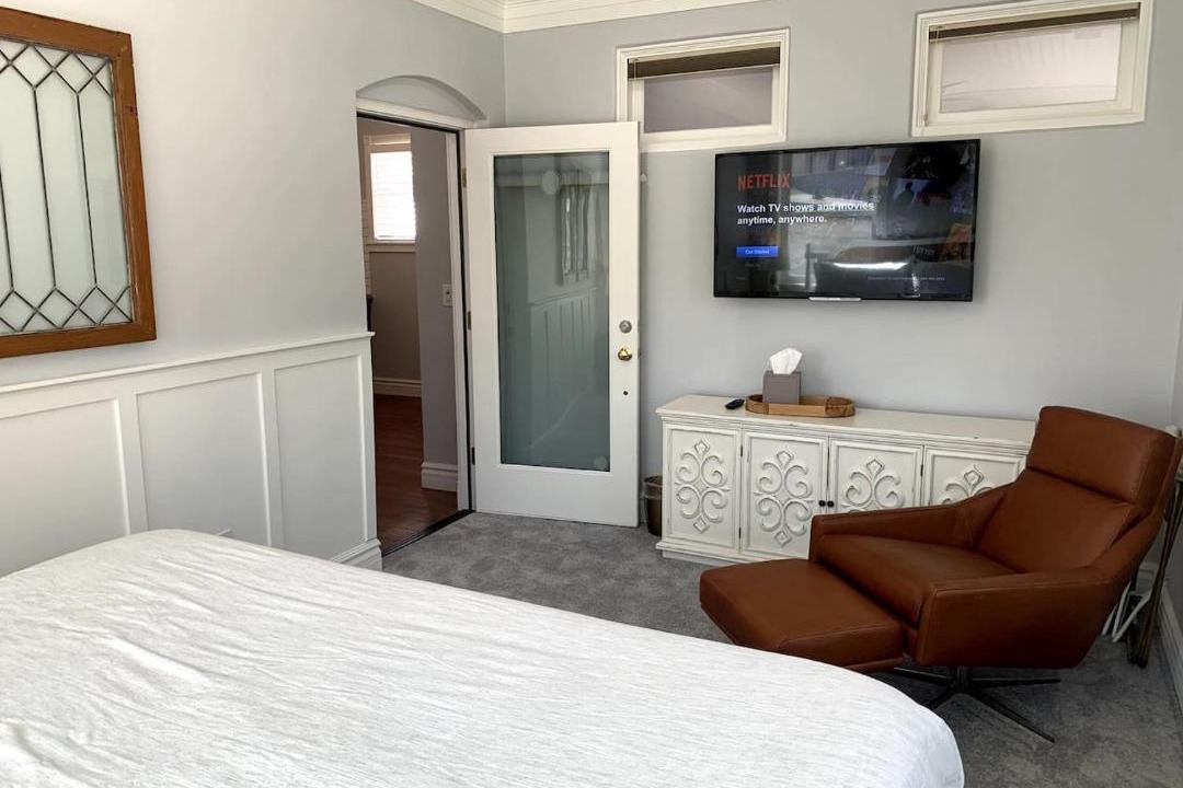 Photo of Bedroom in Nob Hill