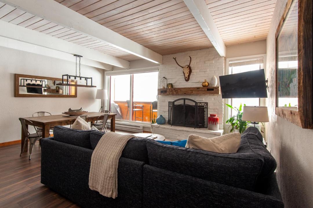 Photo of Livingroom in Warrior's Mark