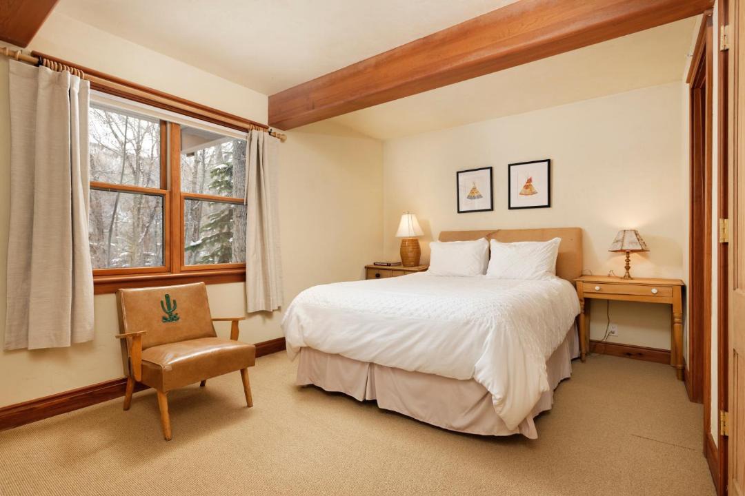 Photo of Bedroom in Aspen