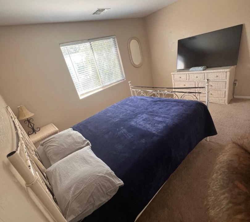 Photo of Bedroom in Palm Valley