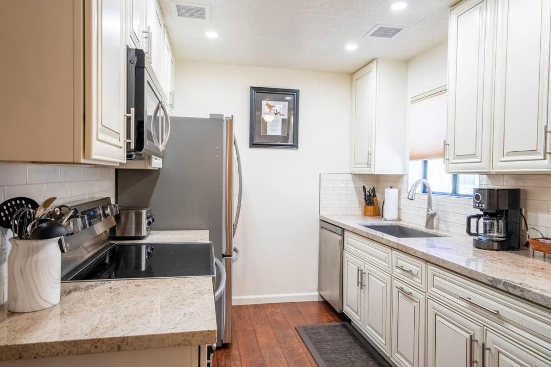 Photo of Kitchen in Oak Creek