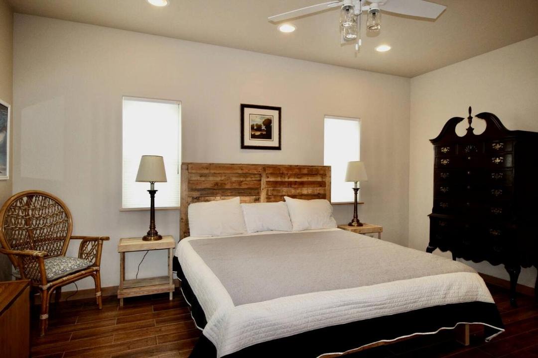 Photo of Bedroom in Whitehall