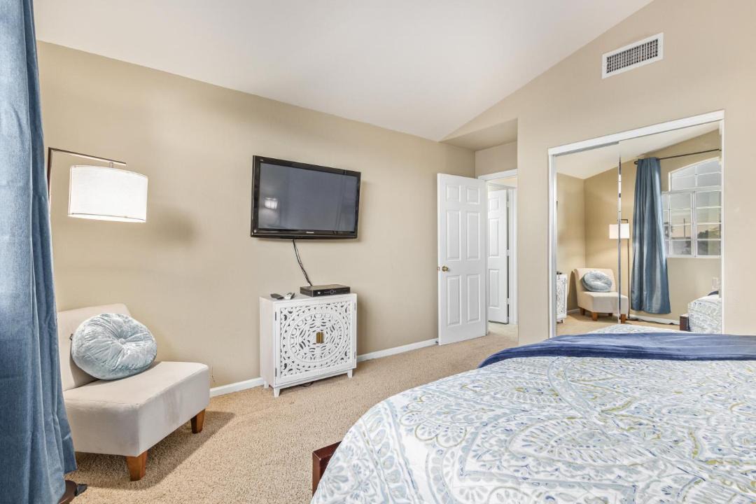 Photo of Bedroom in Ahwatukee Foothills