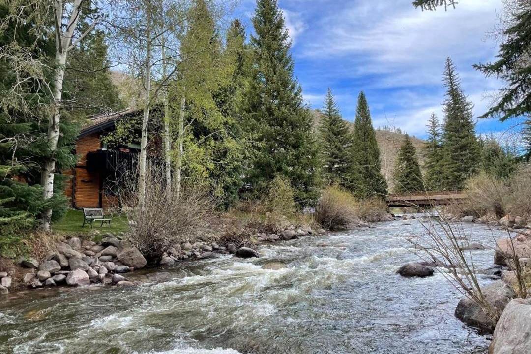 Photo of Others in Vail