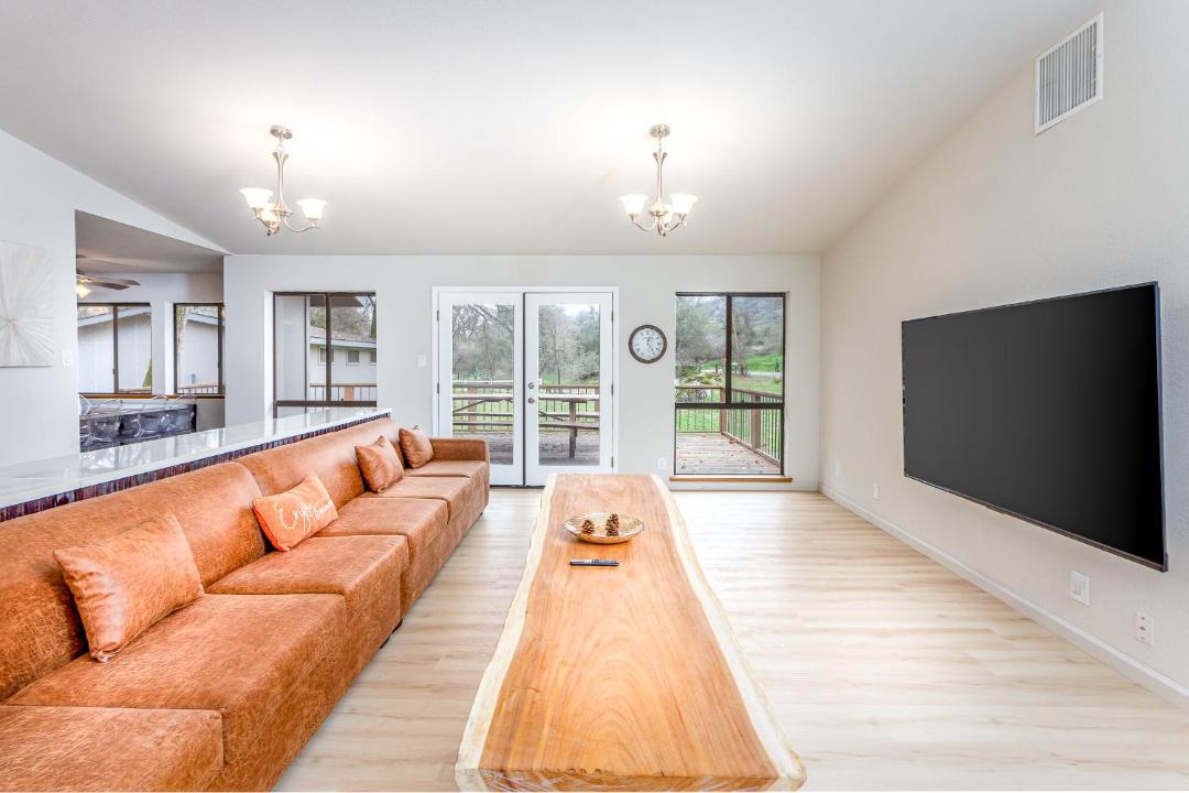 Photo of Livingroom in Kaweah