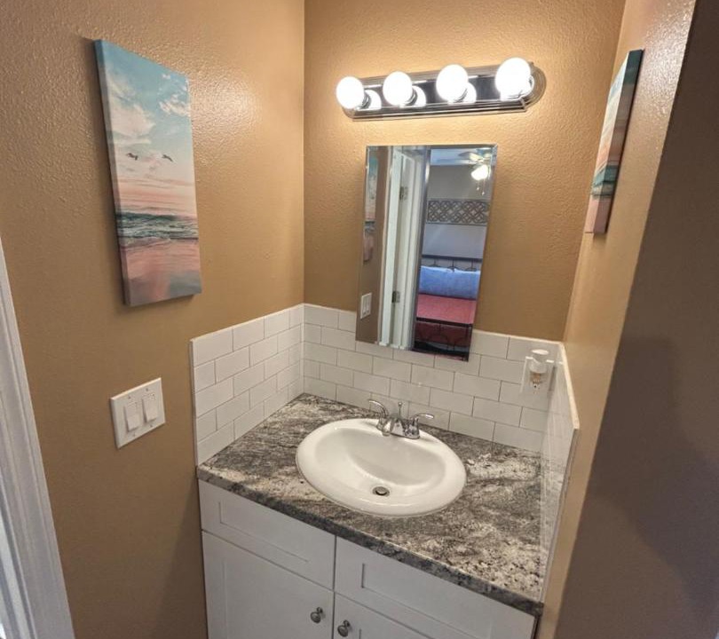 Photo of Bathroom in Bullhead City