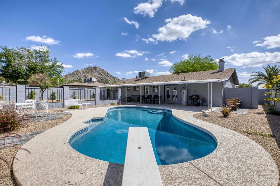 Photo of Others in Paradise Valley Village