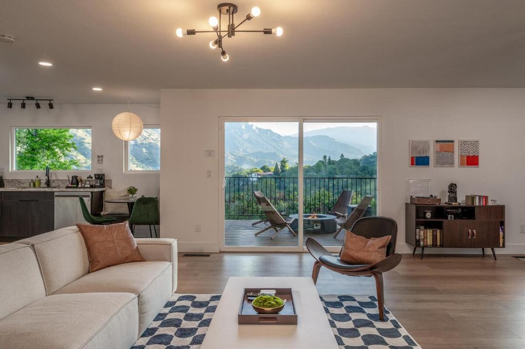 Photo of Livingroom in Three Rivers