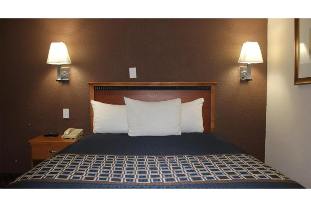 Photo of Bedroom in South Central Omaha