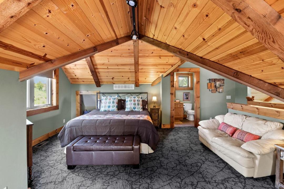 Photo of Bedroom in Stocking