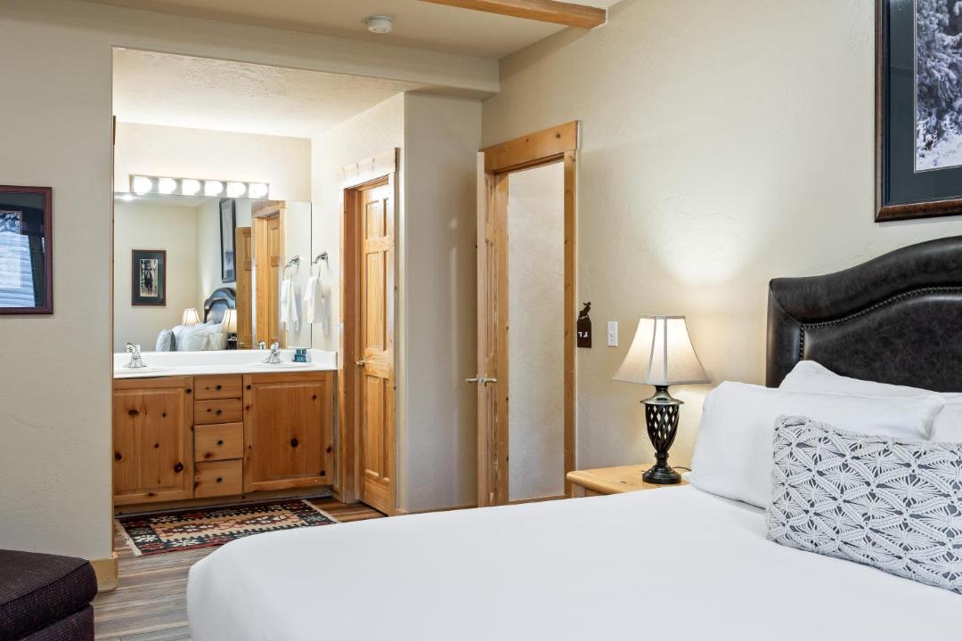 Photo of Bedroom in Deer Valley