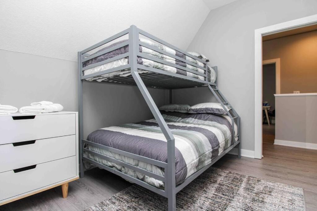 Photo of Bedroom in Des Moines