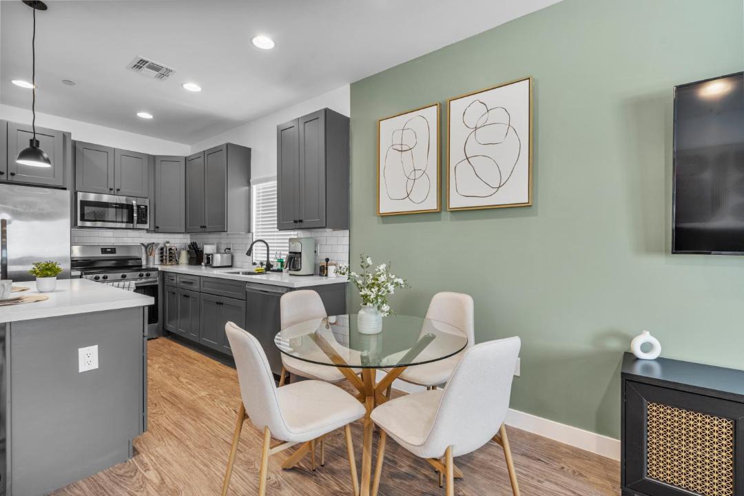 Photo of Kitchen in Camelback East