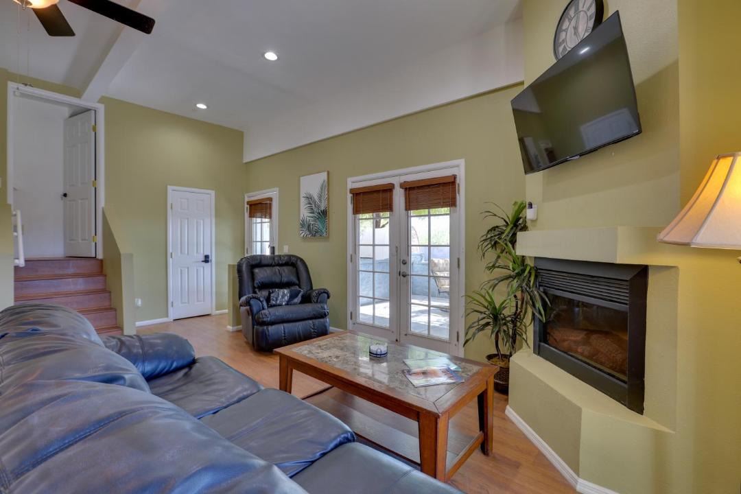 Photo of Livingroom in Apache Junction