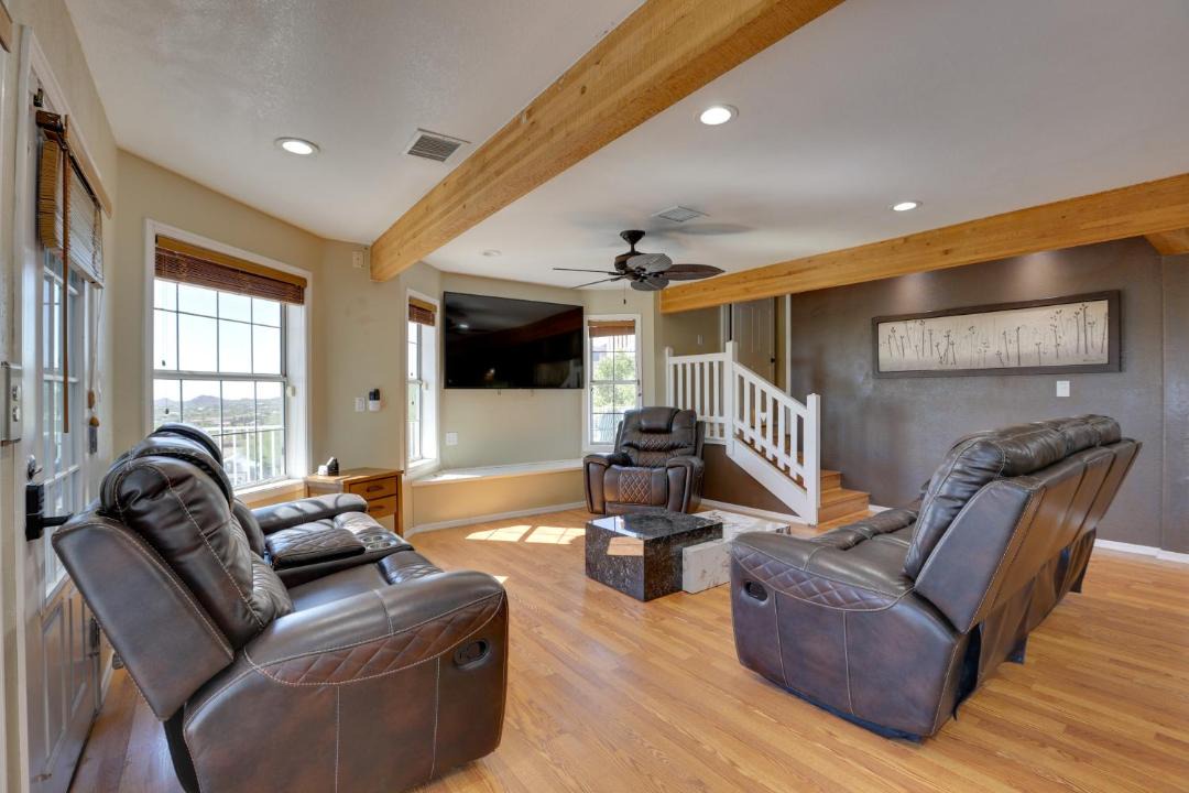 Photo of Livingroom in Apache Junction