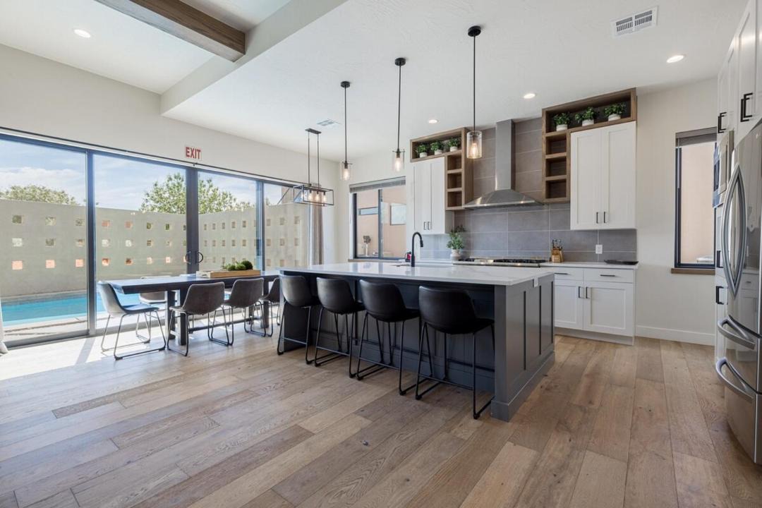 Photo of Kitchen in Hurricane
