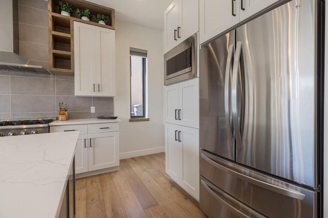 Photo of Kitchen in Hurricane