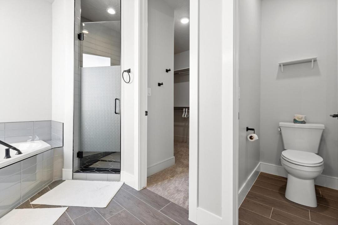 Photo of Bathroom in Hurricane