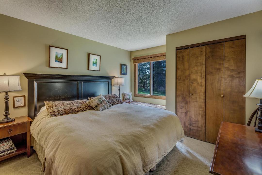 Photo of Bedroom in Clark