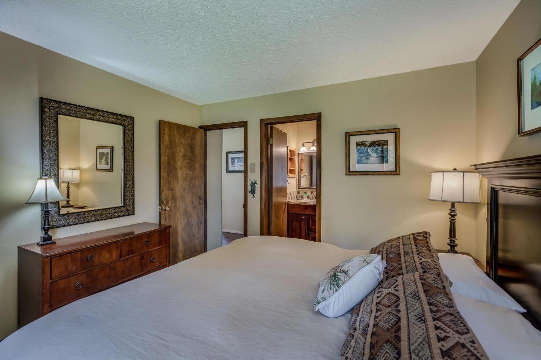 Photo of Bedroom in Clark