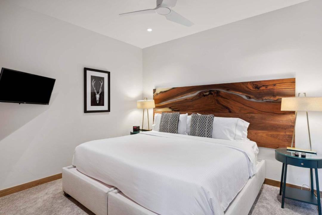 Photo of Bedroom in Avon