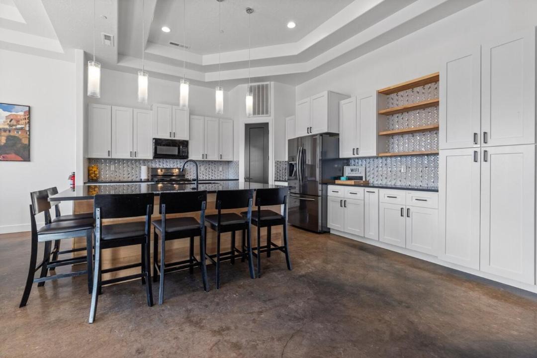 Photo of Kitchen in Hurricane