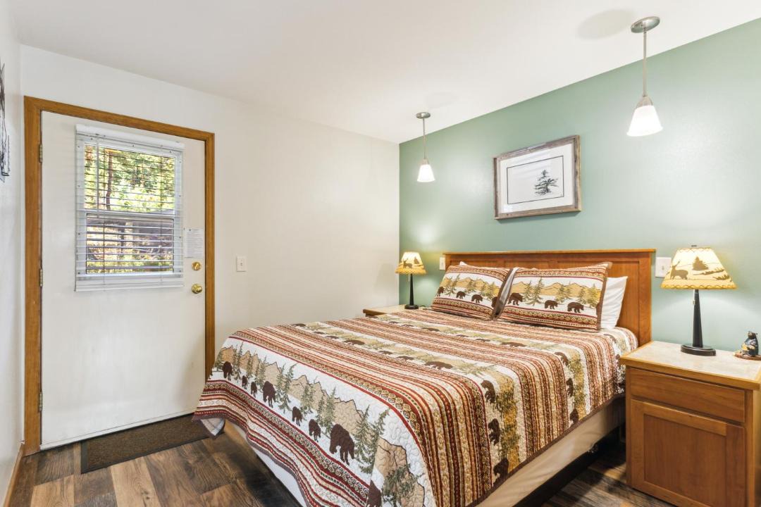 Photo of Bedroom in Estes Park