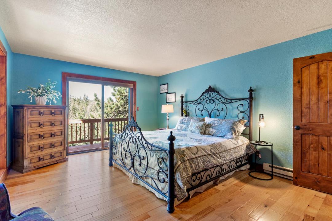 Photo of Bedroom in Woodland Park