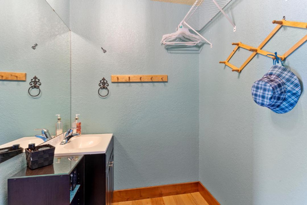 Photo of Bathroom in Woodland Park