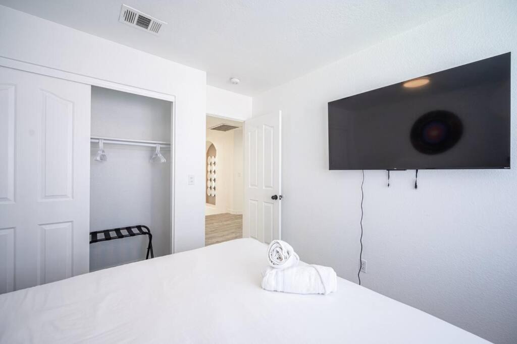 Photo of Bedroom in Paradise