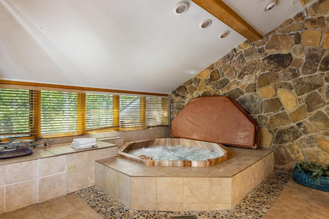 Photo of Bathroom in Mountain House