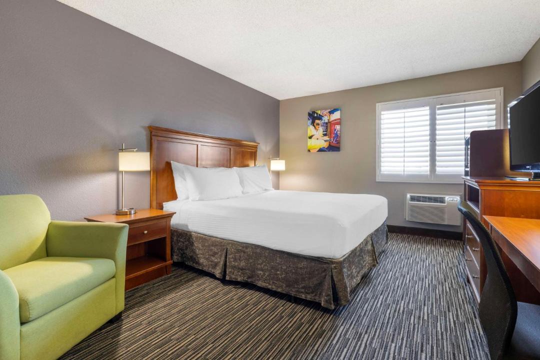 Photo of Bedroom in Paradise