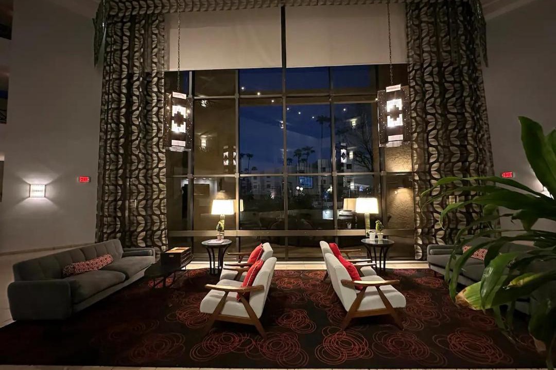 Photo of Others in Scottsdale Lodge