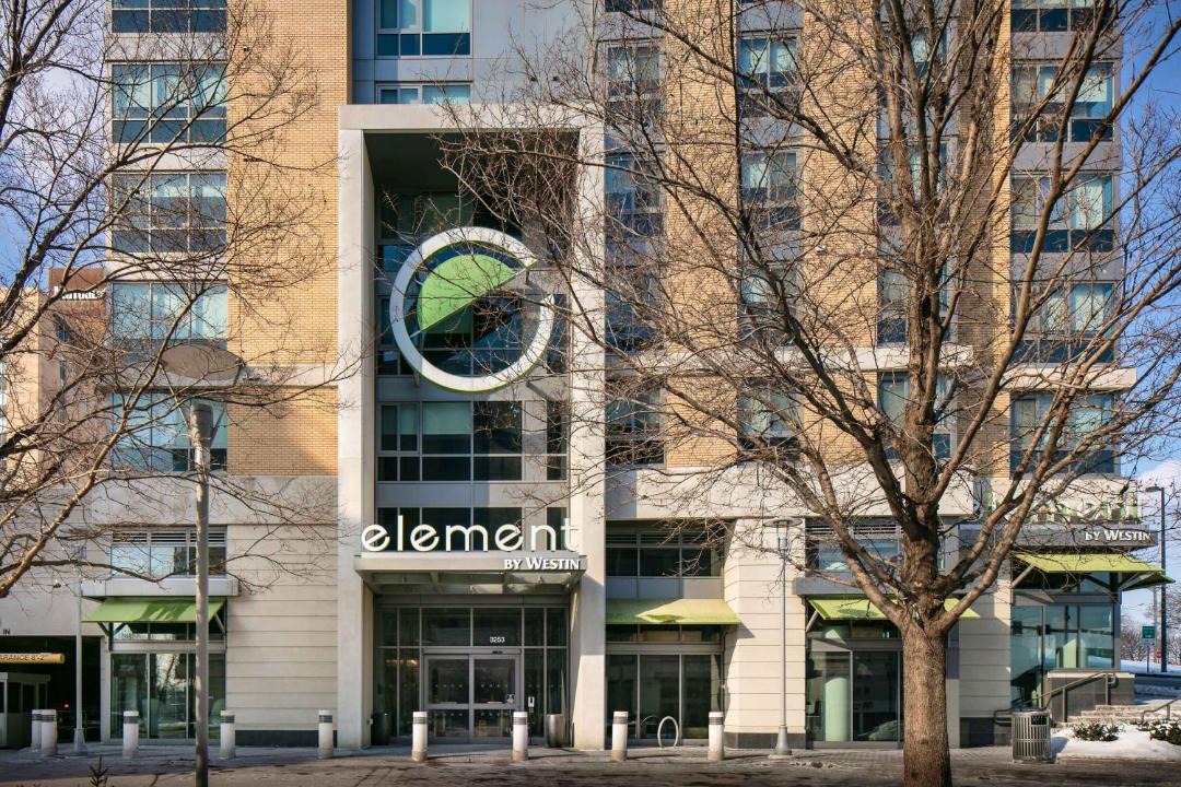 Photo of Others in Midtown Crossing