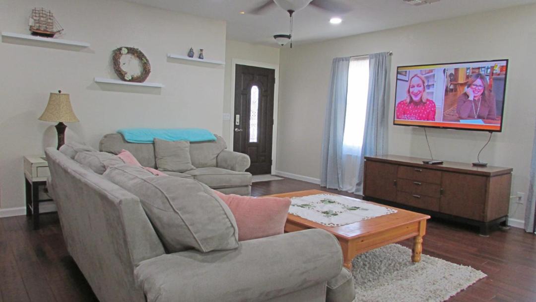 Photo of Livingroom in Alta Vista Estates