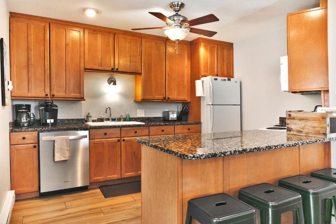 Photo of Kitchen in South Snyderville Basin