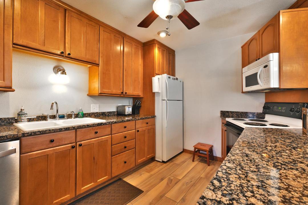 Photo of Kitchen in South Snyderville Basin