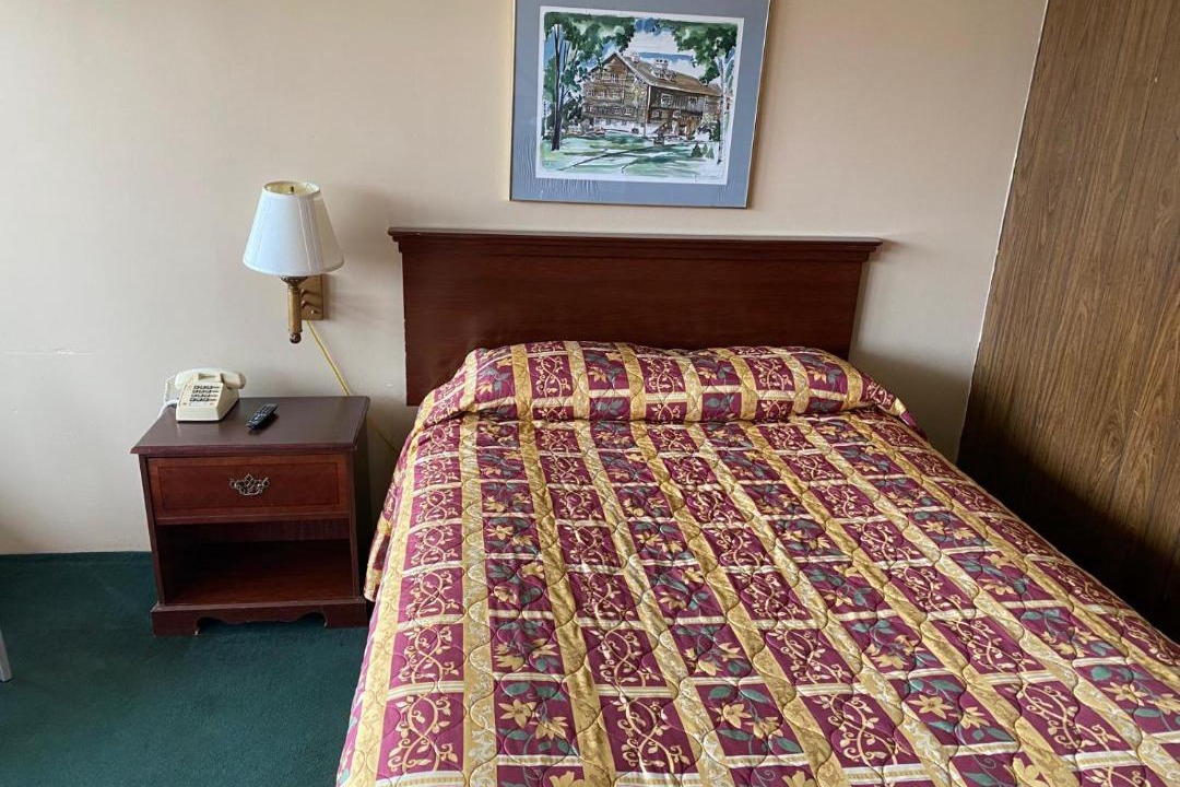 Photo of Bedroom in Kirksville