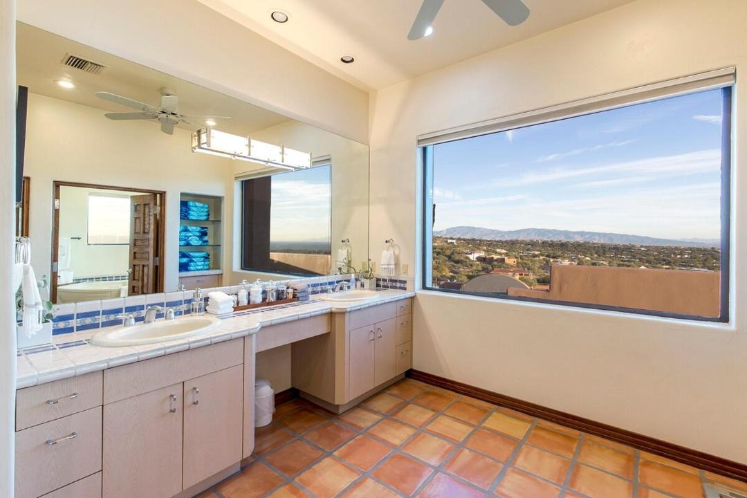 Photo of Bathroom in Coronado Foothills Estates