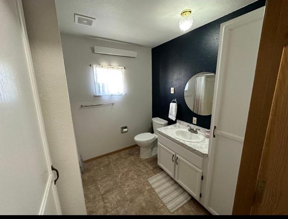 Photo of Bathroom in Pinnacles Entrance Badlands