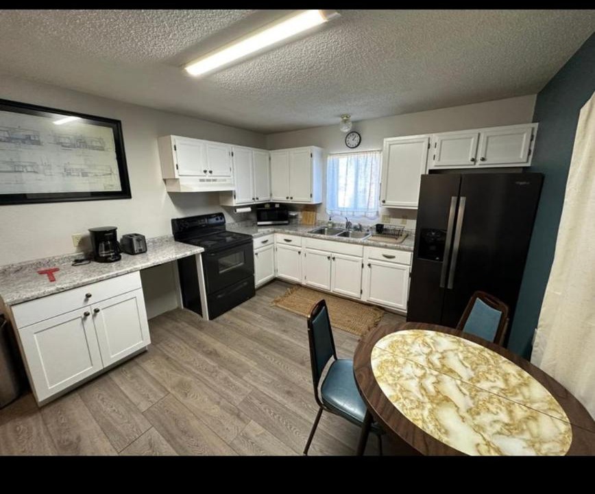 Photo of Kitchen in Pinnacles Entrance Badlands