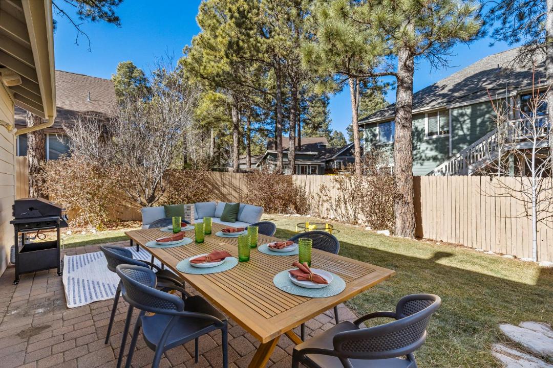Photo of Patio Balcony in Ponderosa Trails